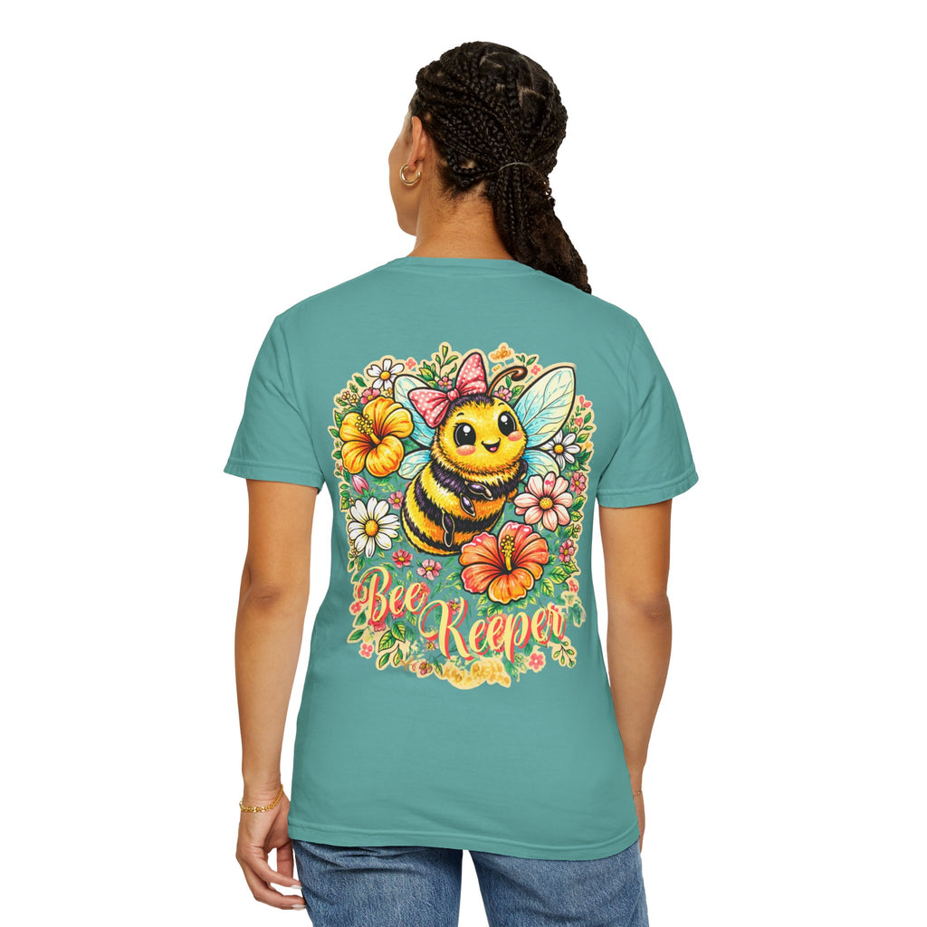 Bee Keeper Bee Illustration T-Shirt | Cute Floral Honeybee Tee